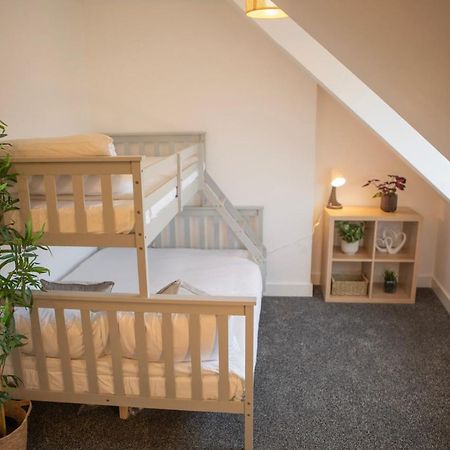 Principality Suites; Three Bed By Property Promise Cardiff Zewnętrze zdjęcie