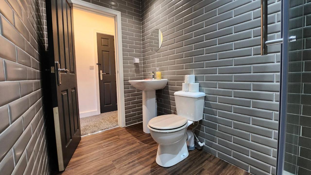 Principality Suites; Three Bed By Property Promise Cardiff Zewnętrze zdjęcie