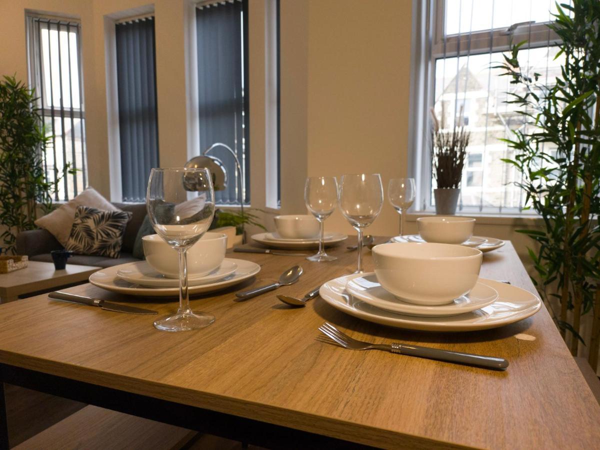Principality Suites; Three Bed By Property Promise Cardiff Zewnętrze zdjęcie