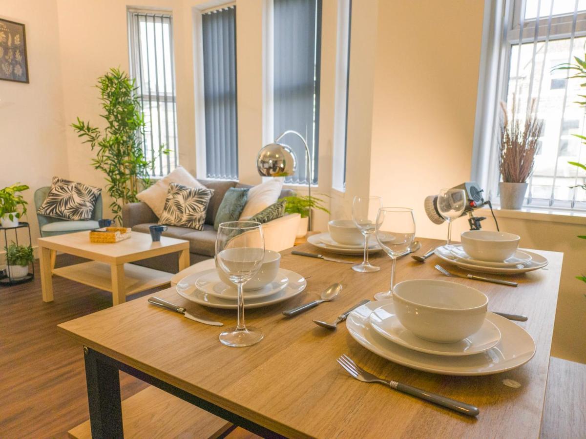 Principality Suites; Three Bed By Property Promise Cardiff Zewnętrze zdjęcie